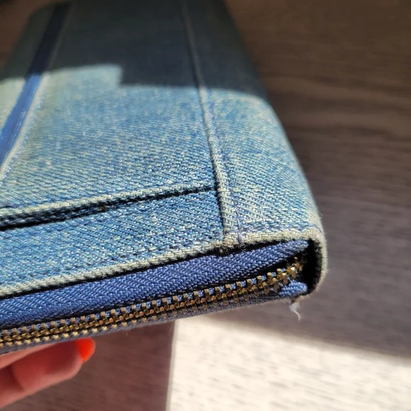 Guess Denim Long Zip Wallet - Picture 5 of 11